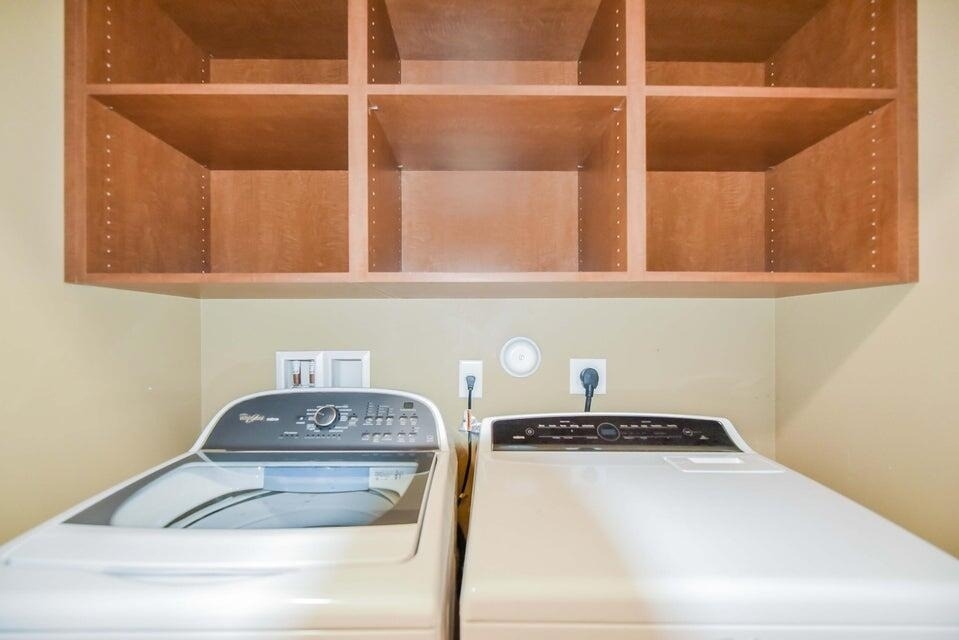 9687 Lago Drive - Photo 9
