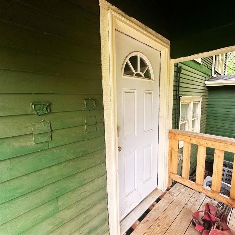 2224 Nw 16th Street - Photo 3