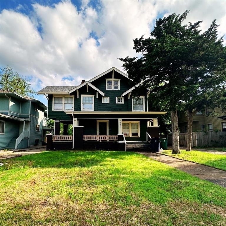 2224 Nw 16th Street - Photo 0