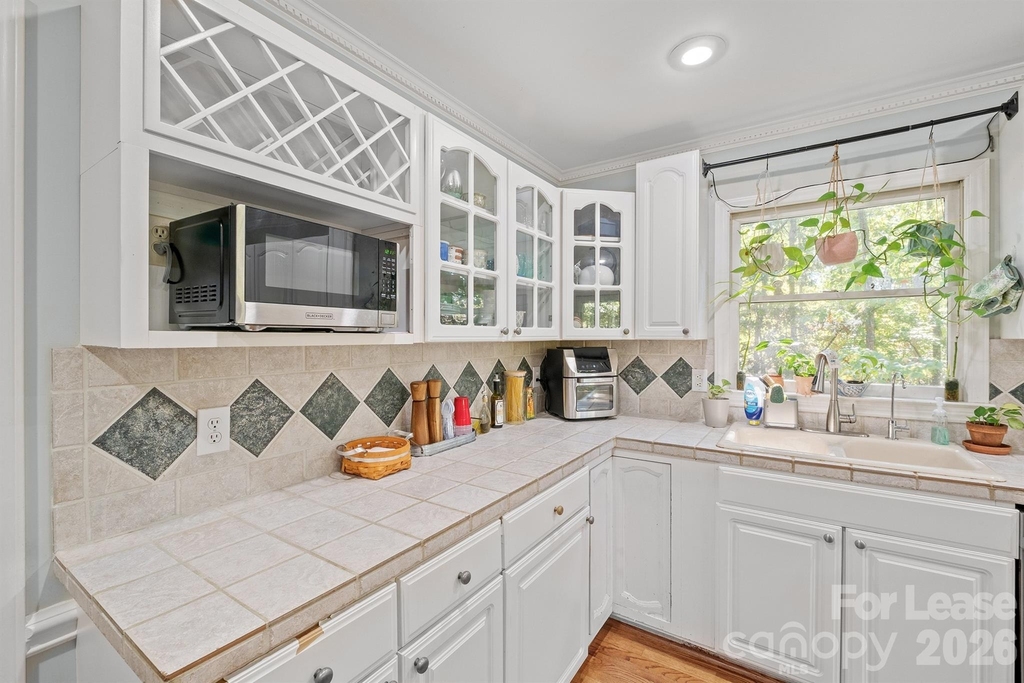 16003 Molokai Drive - Photo 16