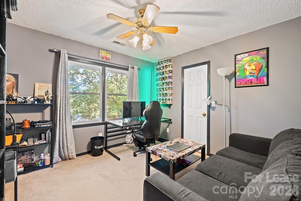 16003 Molokai Drive - Photo 19