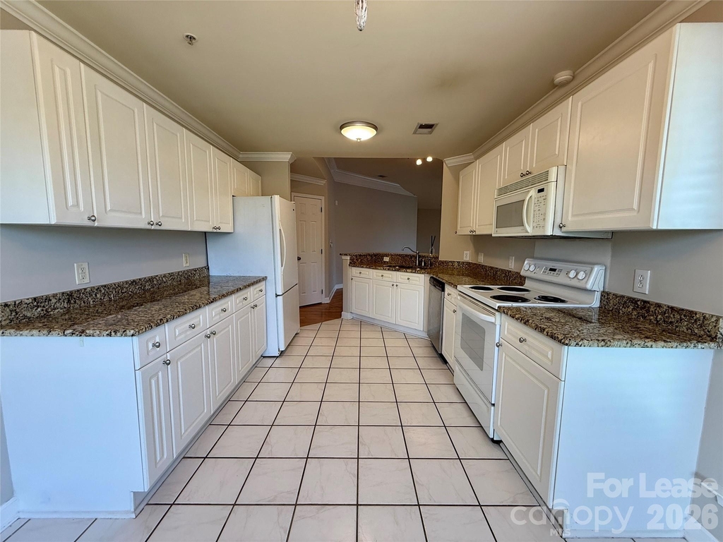 7834 Village Harbor Drive - Photo 18