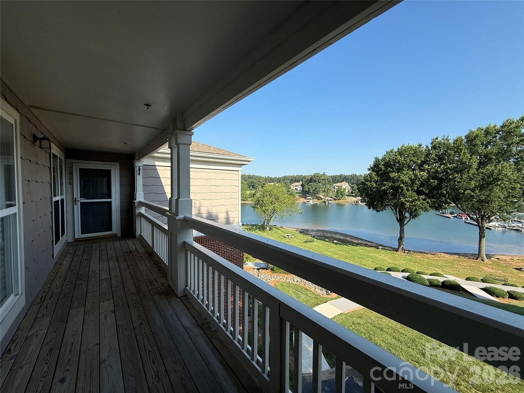 7834 Village Harbor Drive - Photo 4
