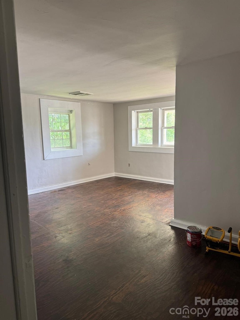 912 Berryhill Road - Photo 1