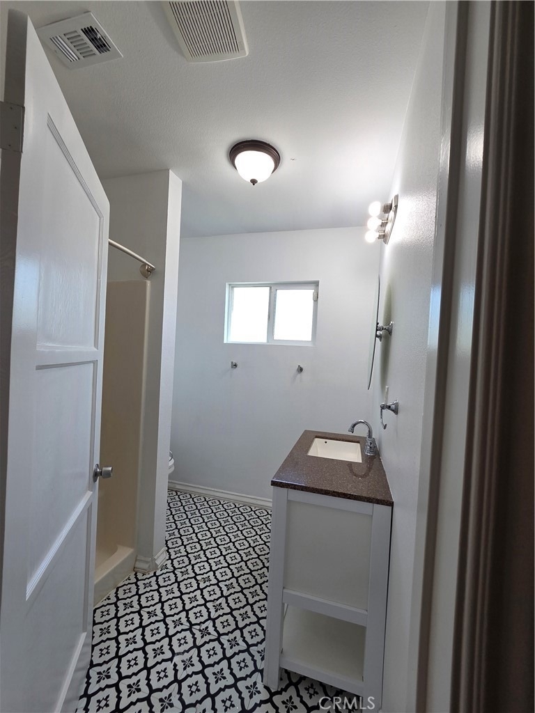 863 N 9th Avenue - Photo 16