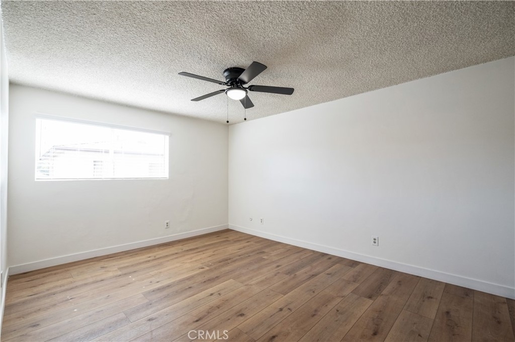 972 W 14th - Photo 8