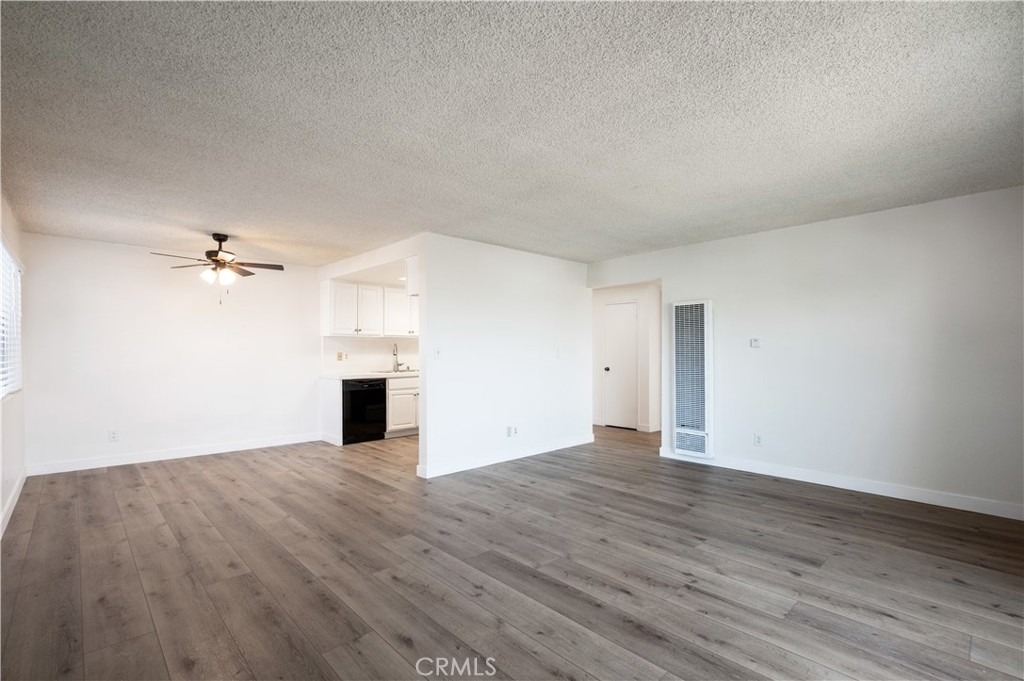 972 W 14th - Photo 15