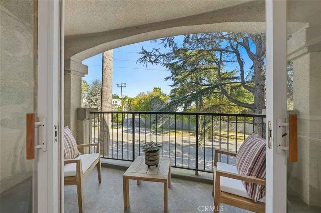222 7th Street - Photo 1