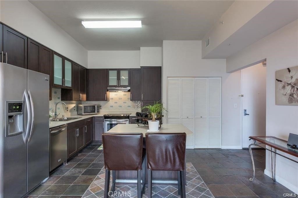 388 E Ocean Boulevard - Photo 3