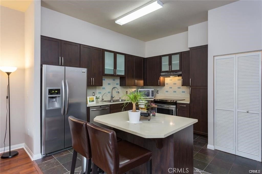 388 E Ocean Boulevard - Photo 0