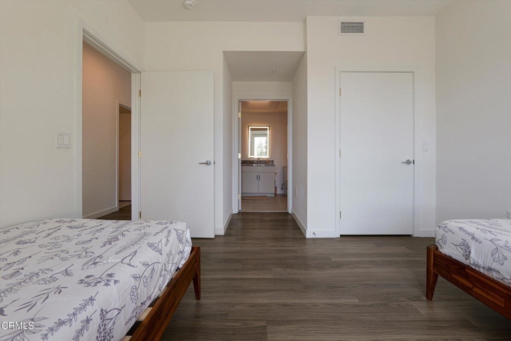 18900 Parthenia Street - Photo 22