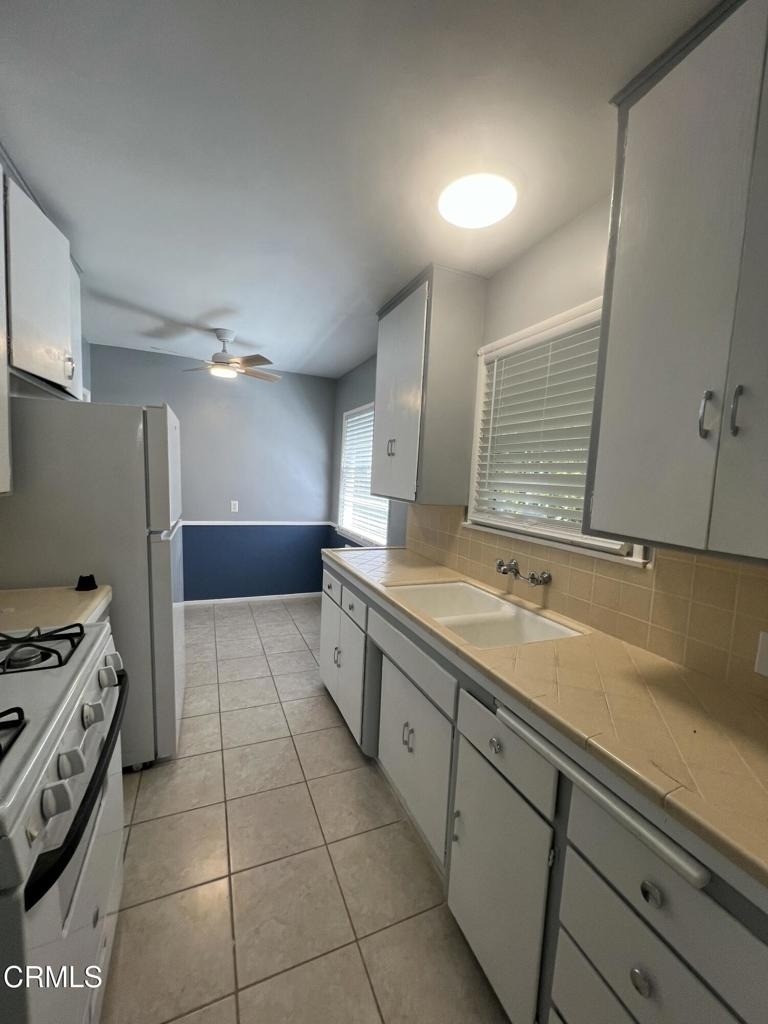 253 E Center Street - Photo 5