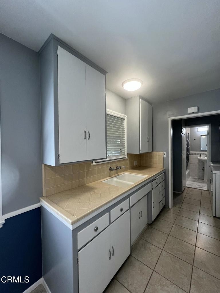 253 E Center Street - Photo 4