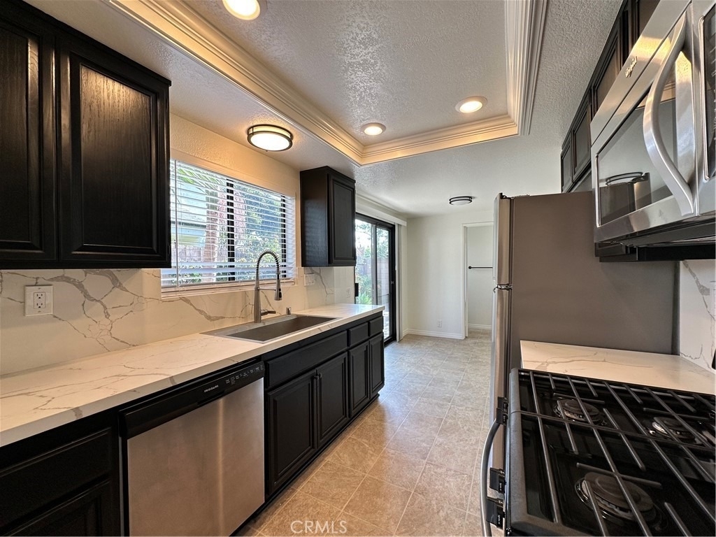 16592 Jib Circle - Photo 4