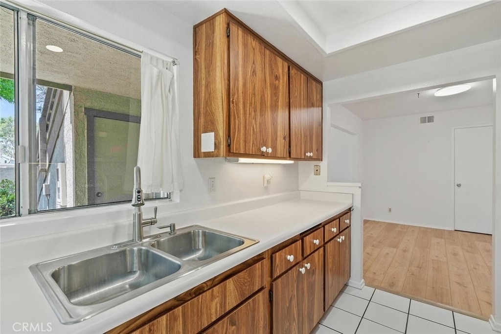 99 Rockwood - Photo 12