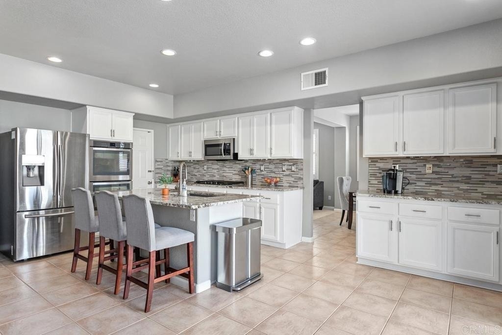 1071 Greenway Rd - Photo 8