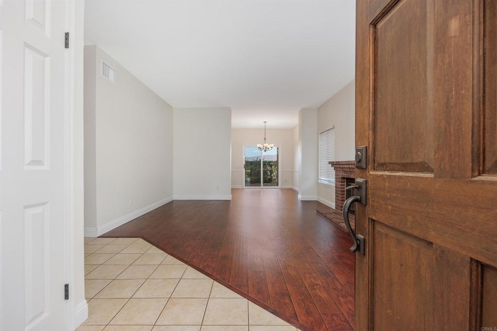 1816 Willowspring Drive - Photo 2