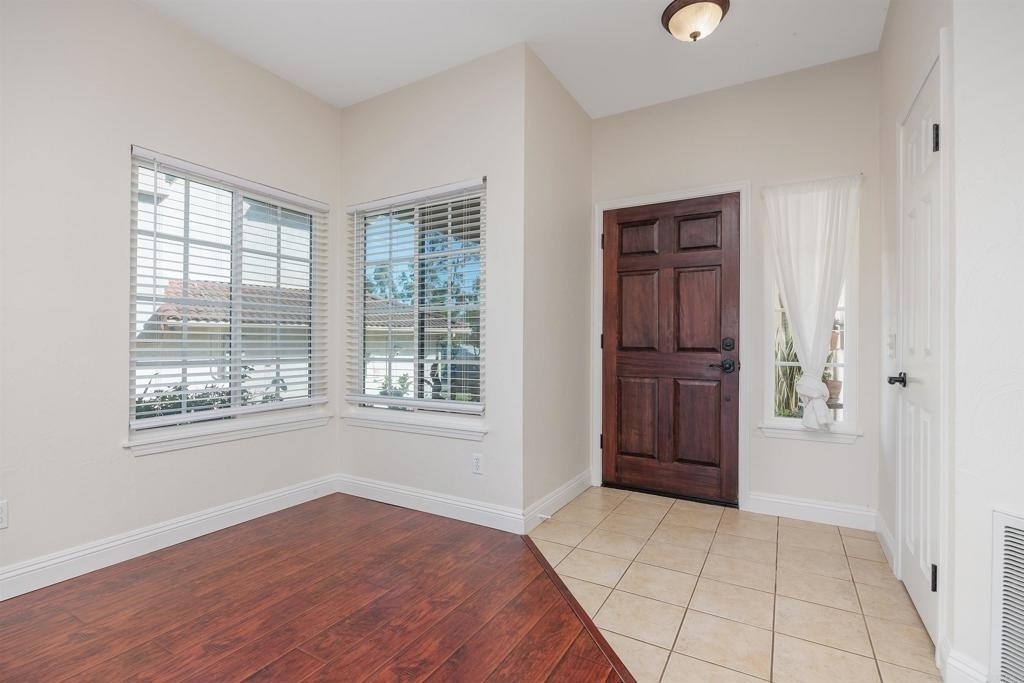 1816 Willowspring Drive - Photo 3