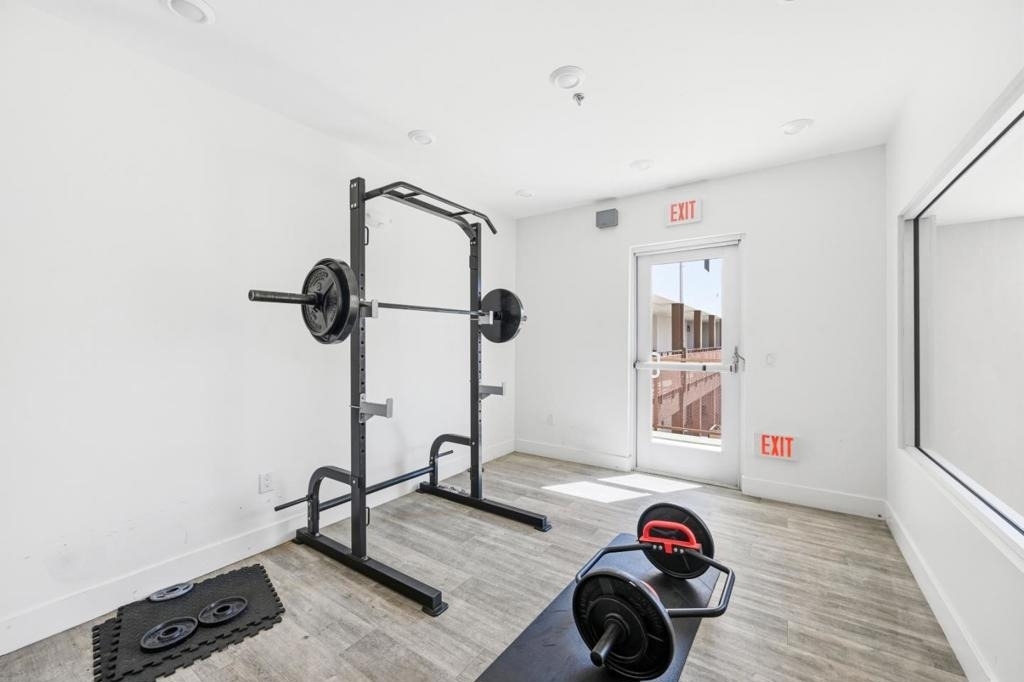 1048 Monroe Street - Photo 41