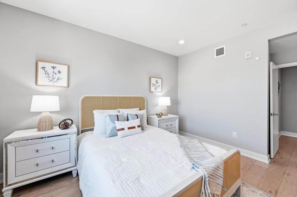 1048 Monroe Street - Photo 22