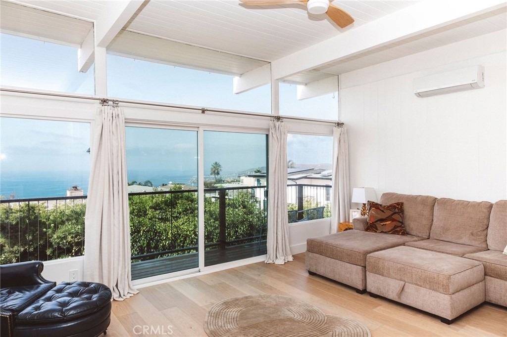 989 La Mirada - Photo 2