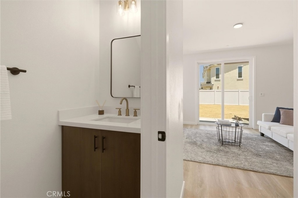 10665 Alborz Ct. - Photo 4