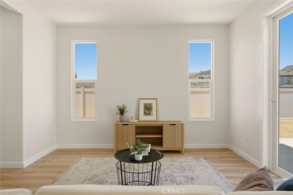 10665 Alborz Ct. - Photo 8