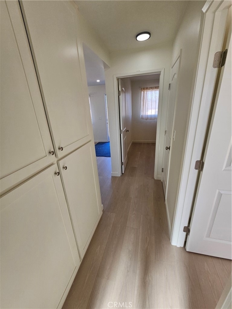 554 E Hurst - Photo 11