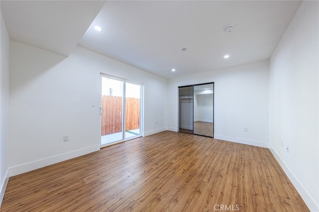 10810 Hesby Street - Photo 5