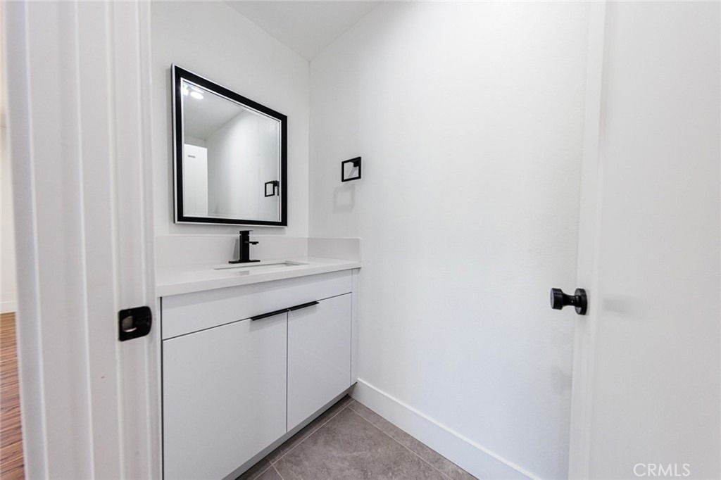 10810 Hesby Street - Photo 13