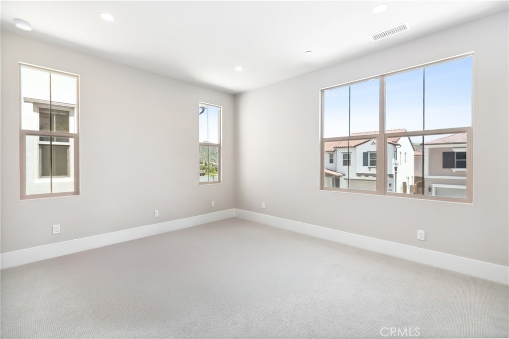 127 Oakstone - Photo 14