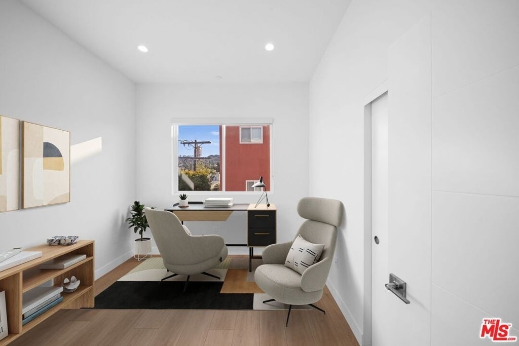 13846 Moorpark Street - Photo 4