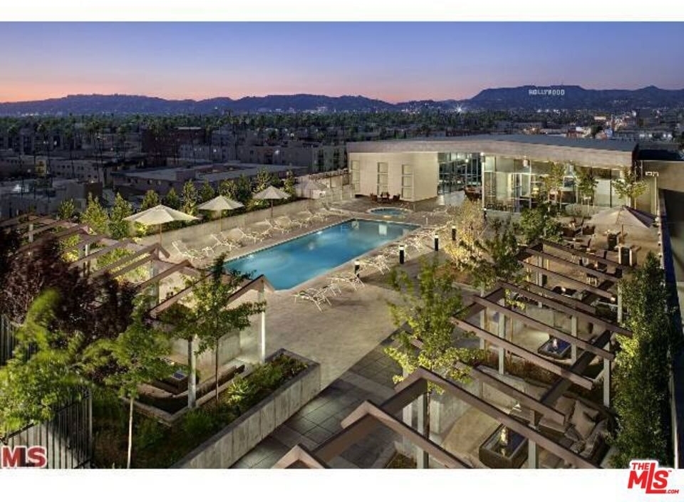 3785 Wilshire Boulevard - Photo 1