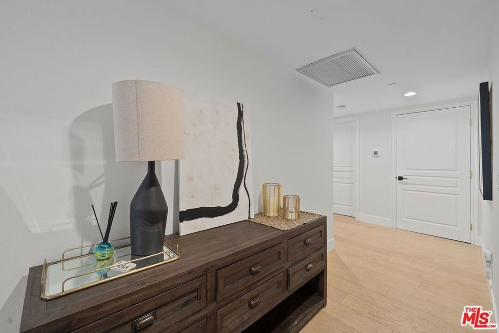 11842 Darlington Avenue - Photo 11