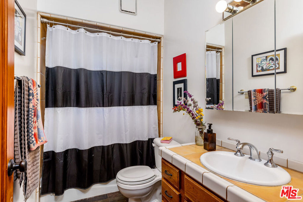 2716 Halsey Road - Photo 29