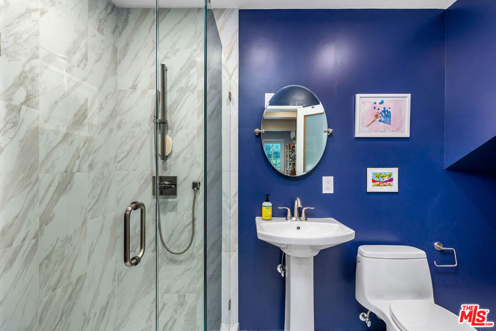 2716 Halsey Road - Photo 37