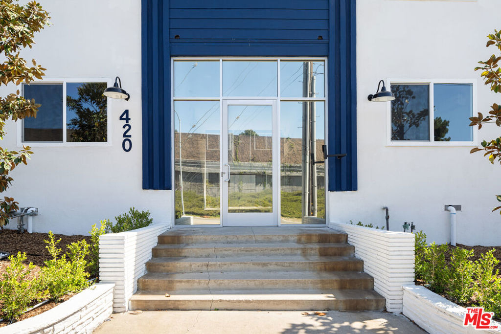 420 S Sepulveda Boulevard - Photo 5