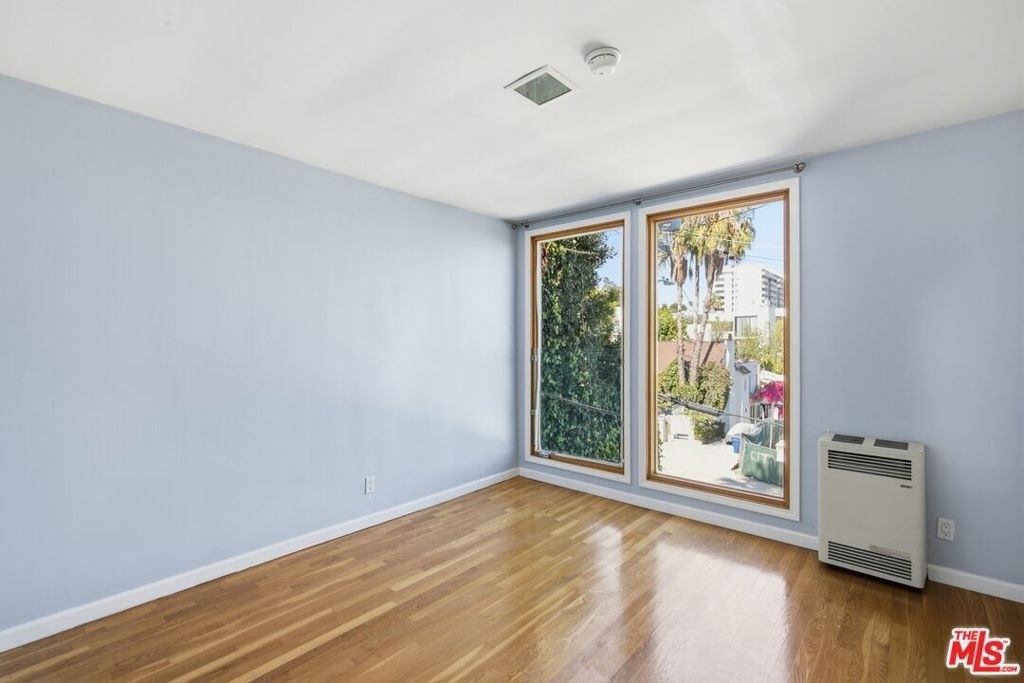 1155 N Clark Street - Photo 10