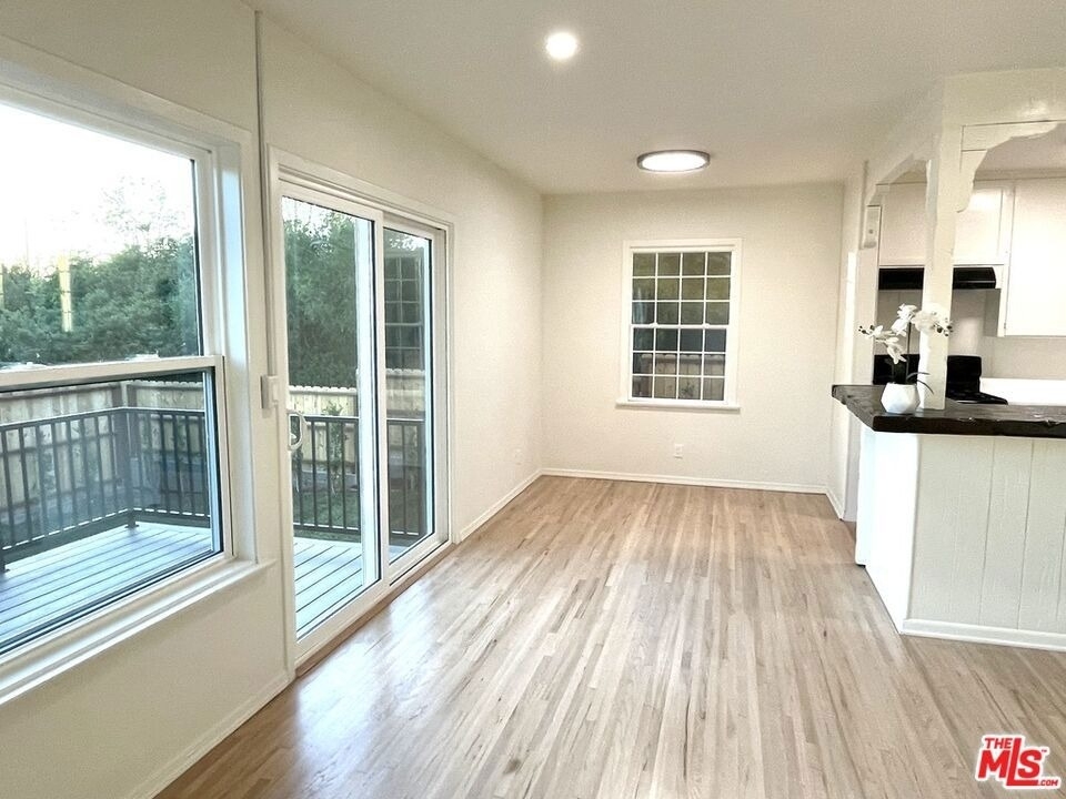 3501 May Street - Photo 3