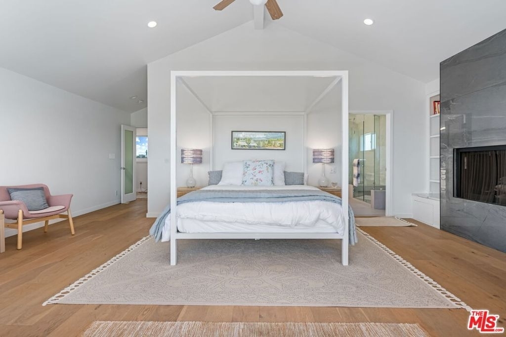 8221 Delgany Avenue - Photo 2