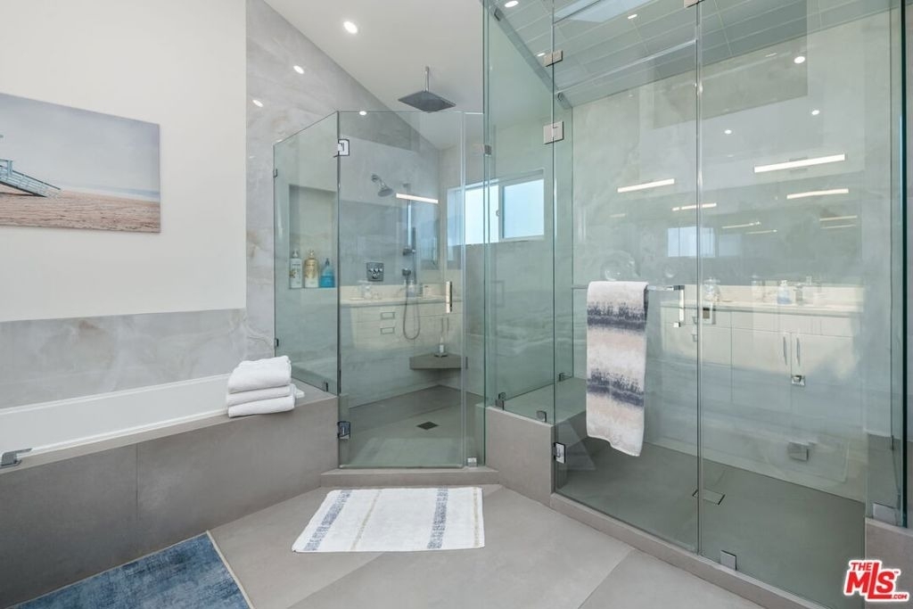 8221 Delgany Avenue - Photo 11
