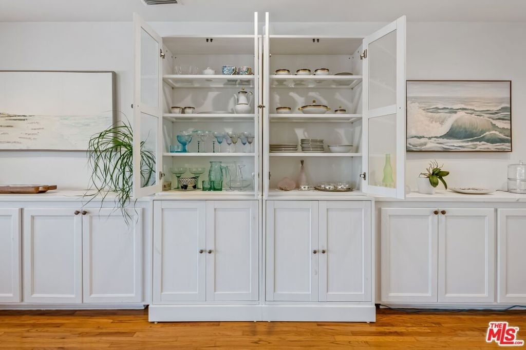8221 Delgany Avenue - Photo 24
