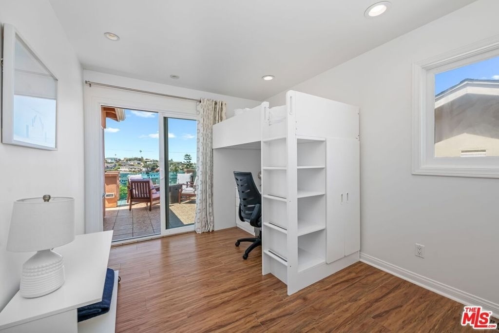 8221 Delgany Avenue - Photo 12