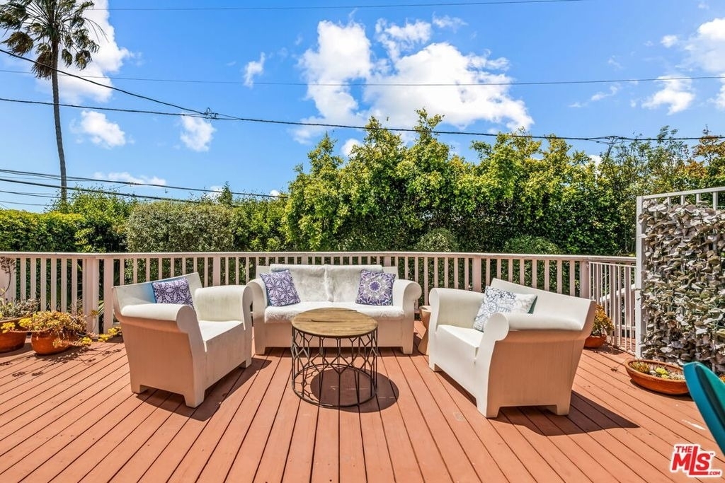 8221 Delgany Avenue - Photo 34