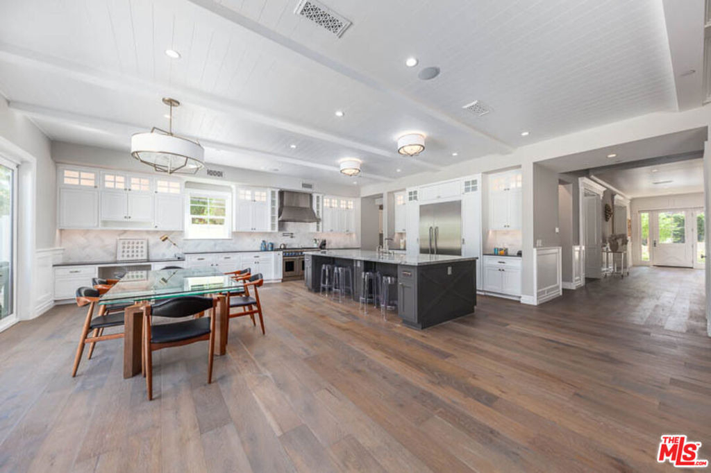 5054 Haskell Avenue - Photo 4