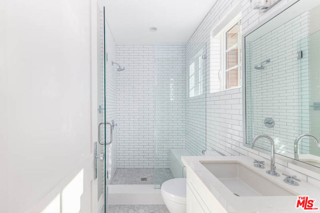 5054 Haskell Avenue - Photo 18