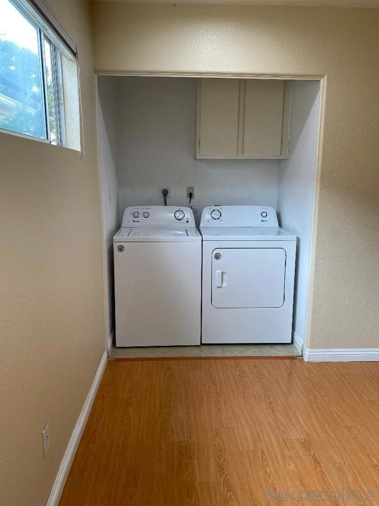 9318 Galvin Ave - Photo 18