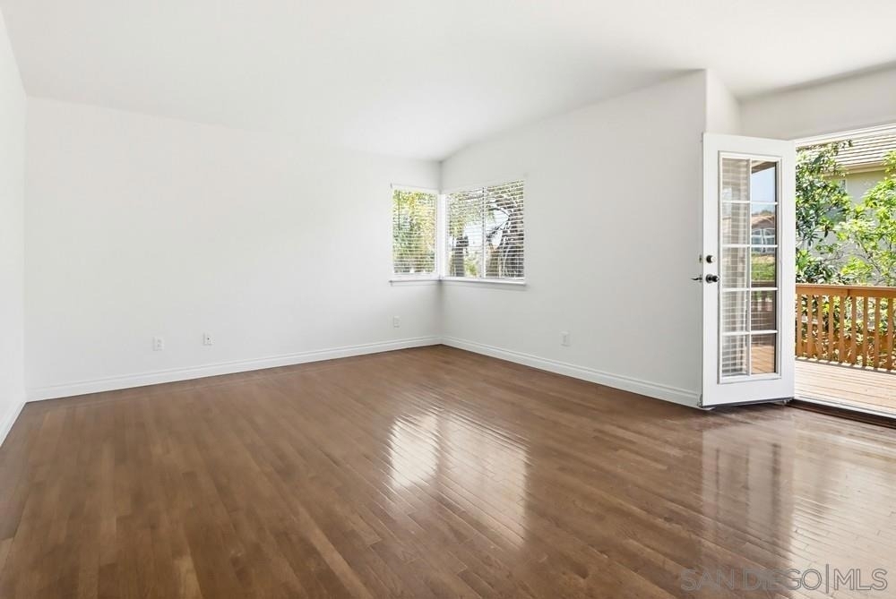 1100 Corrales - Photo 31
