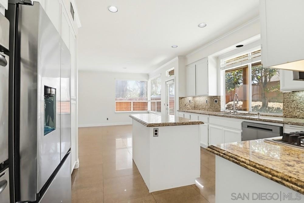 1100 Corrales - Photo 24