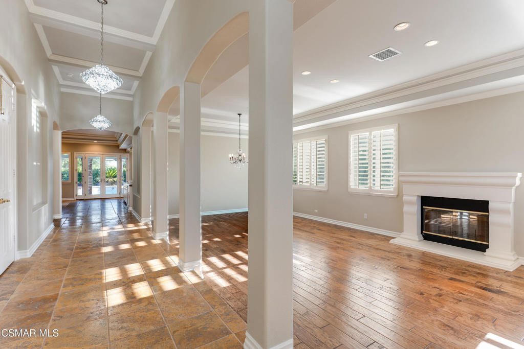 750 Huntsdale Court - Photo 5